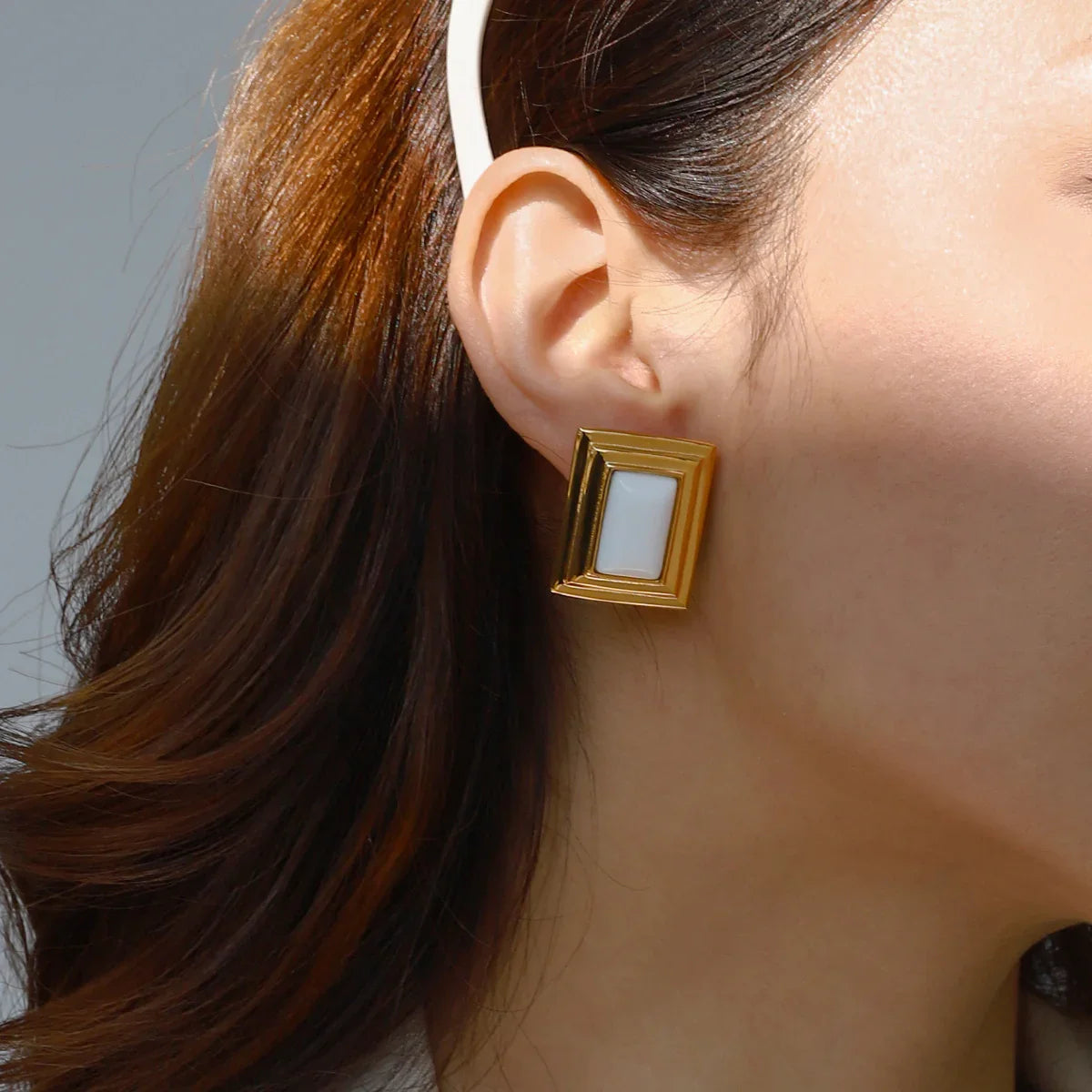 [GALE]Sybil Gold Enamel Earrings