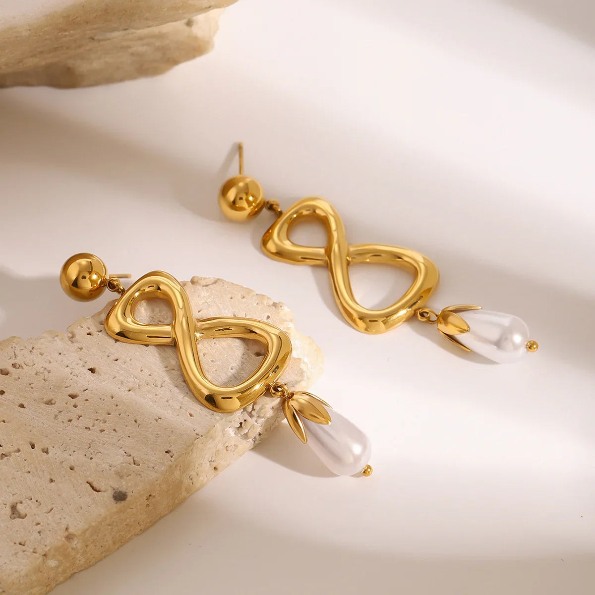 [GALE]Kaylee Freshwater Pearl Earrings