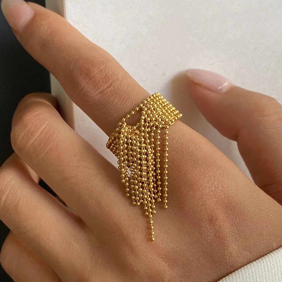 [GALE]Krystelle Gold Tassel Ring