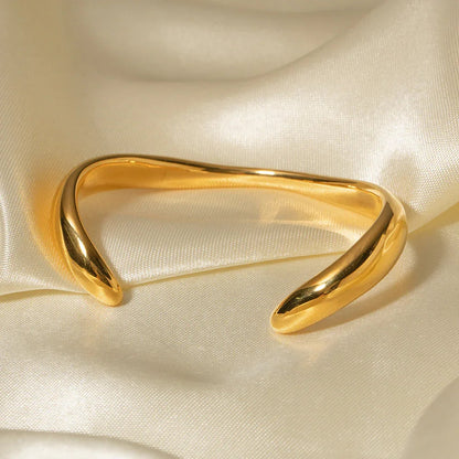 [GALE]Audrina Contemporary Gold Bangle