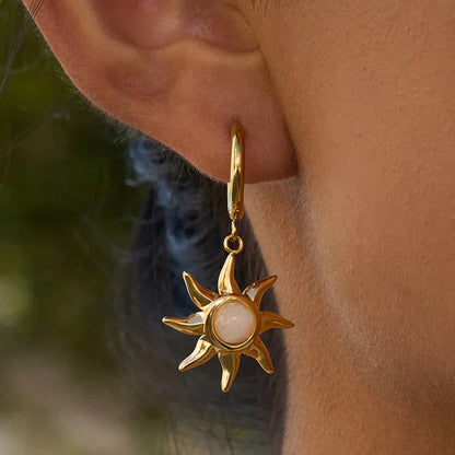 [GALE]Helia Sun-shaped Moonstone Earrings