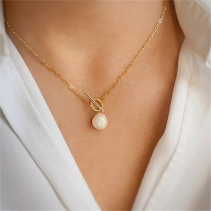 [GALE]Aphrodite Freshwater Pearl Necklace