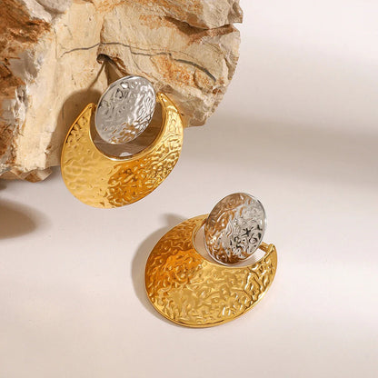 [GALE]Shelly Two Tone Crescent Earrings