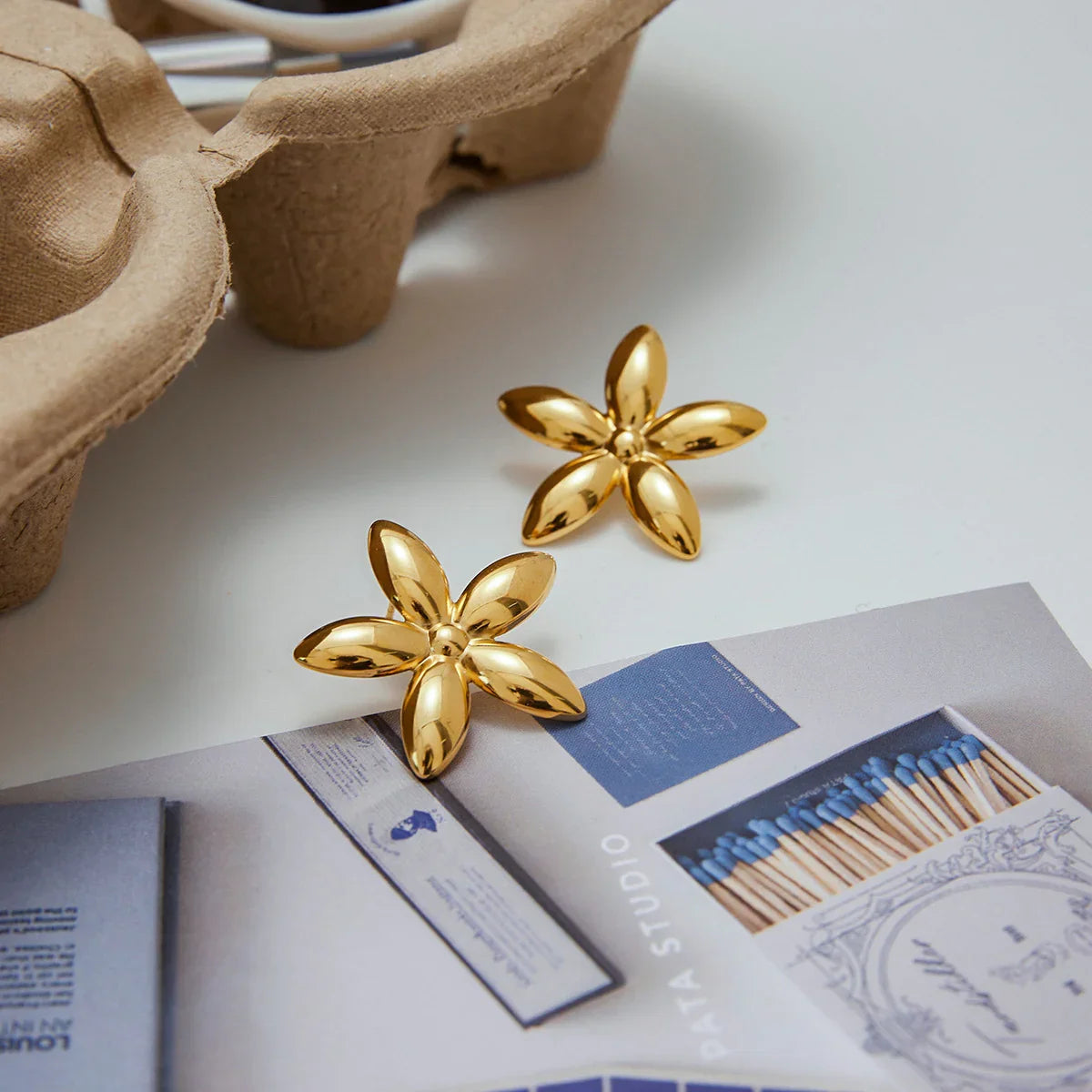 [GALE]Monica Floral Gold Earrings