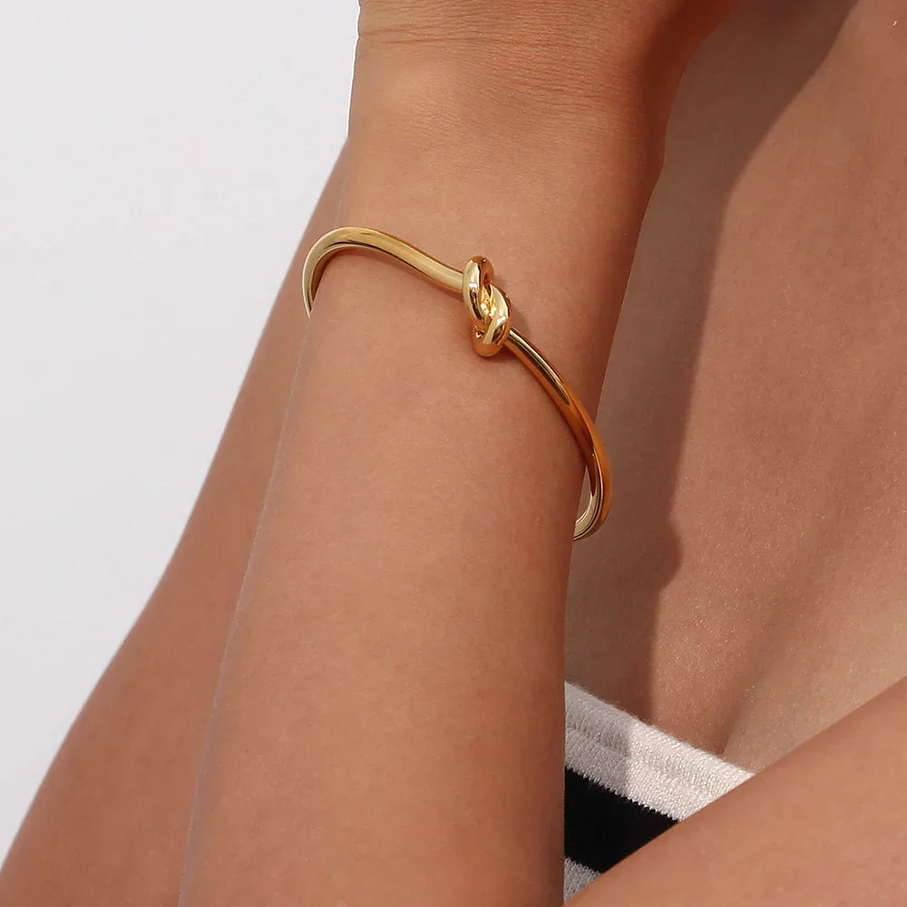 [GALE]Louisa Gold Bangle