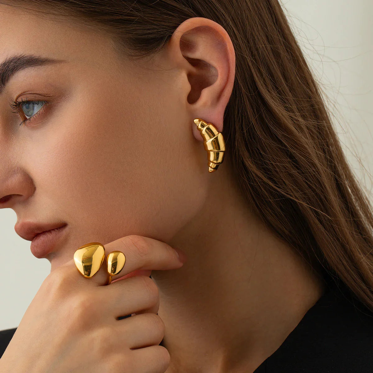 [GALE]Emberly Gold Earrings