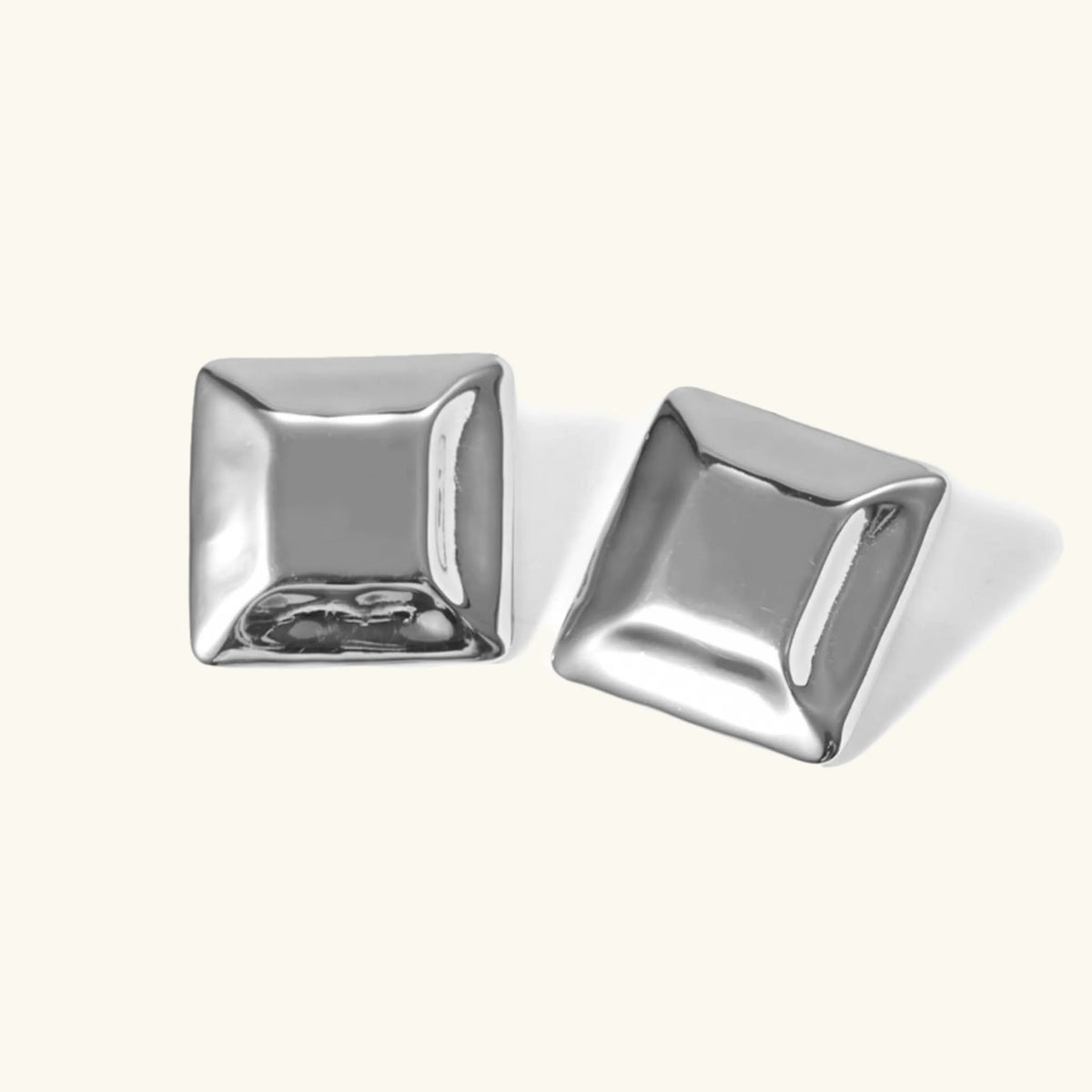 [GALE]Fischer Chunky Pillow Earrings