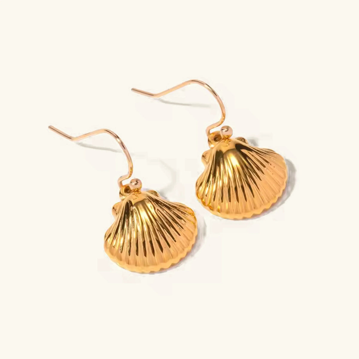 [GALE]Breeze Gold Seashell Earrings
