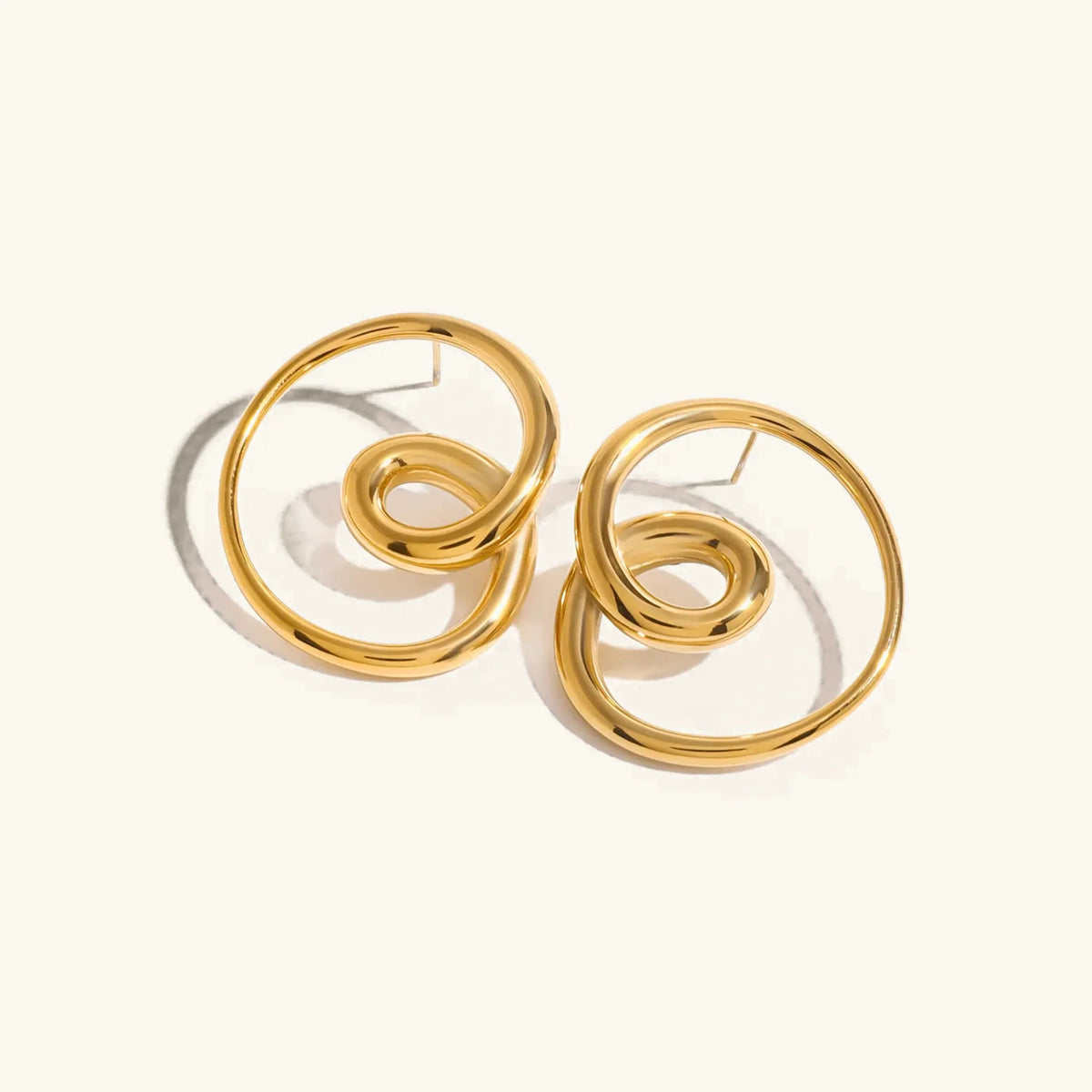 [GALE]Angelique Golden Twist Earrings