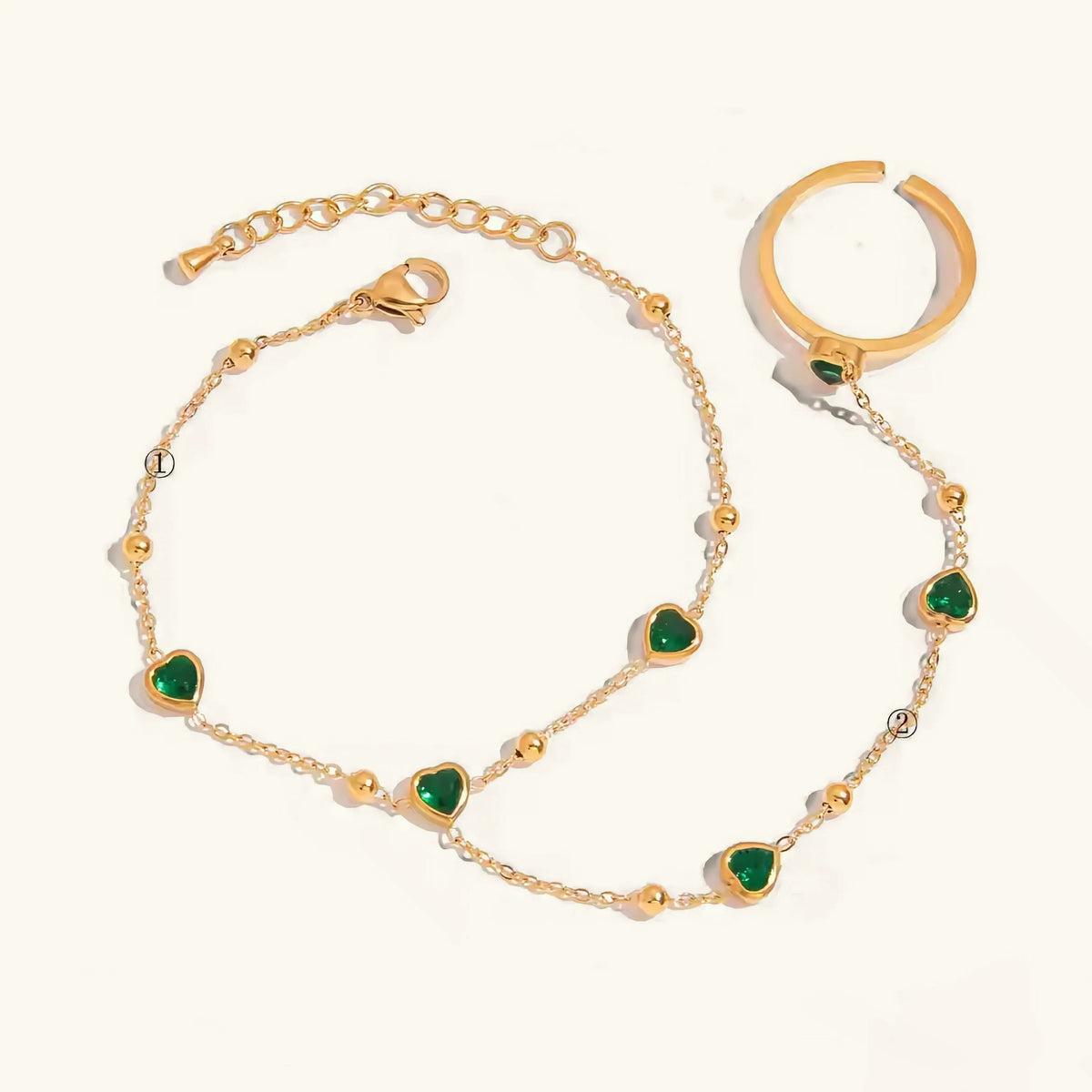 [GALE]Gladys Emerald Heart Hand Chain