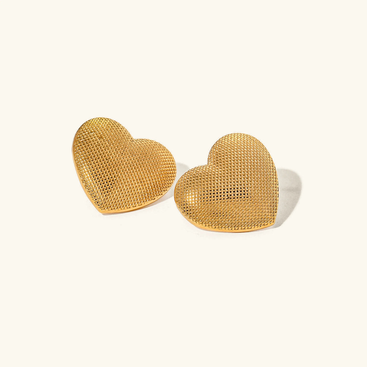 [GALE]Cecelia Textured Heart Earrings