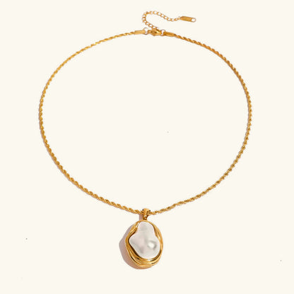 [GALE]Carly Mother Of Pearl Pendant