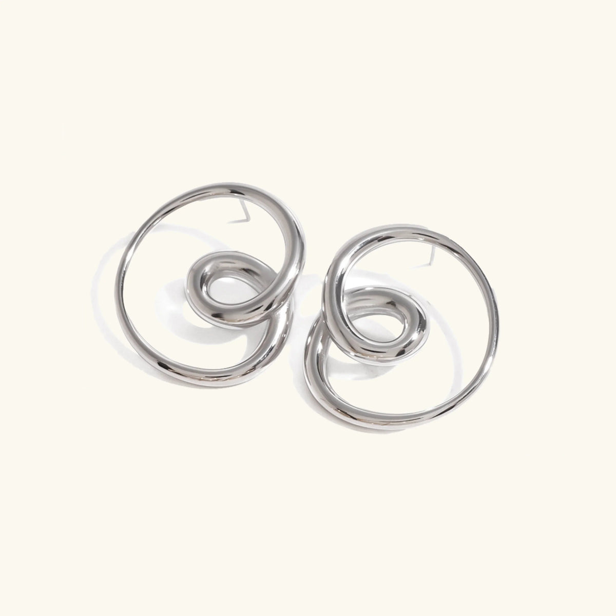 [GALE]Angelique Golden Twist Earrings