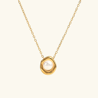 [GALE]Nancy Freshwater Pearl Necklace