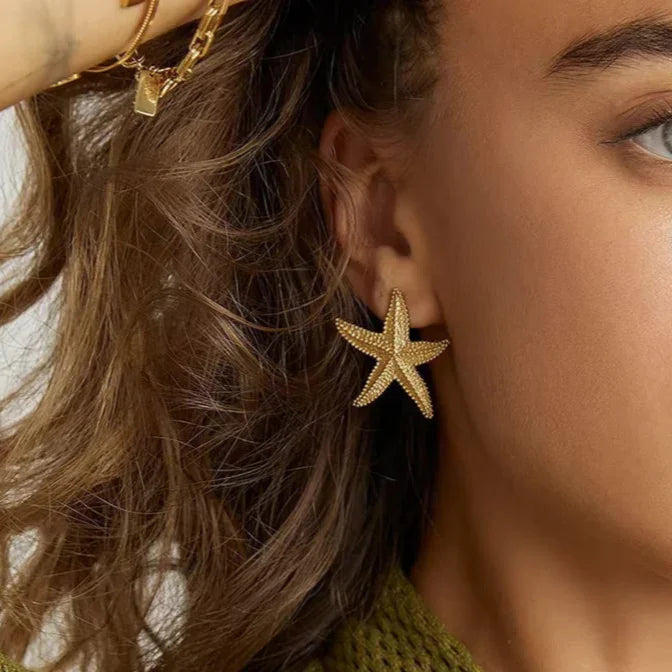 [GALE]Serene Gold Starfish Earrings
