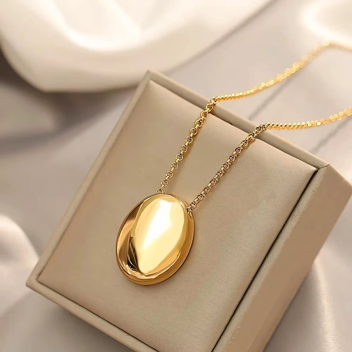 [GALE]Claribel Gold Dome Necklace