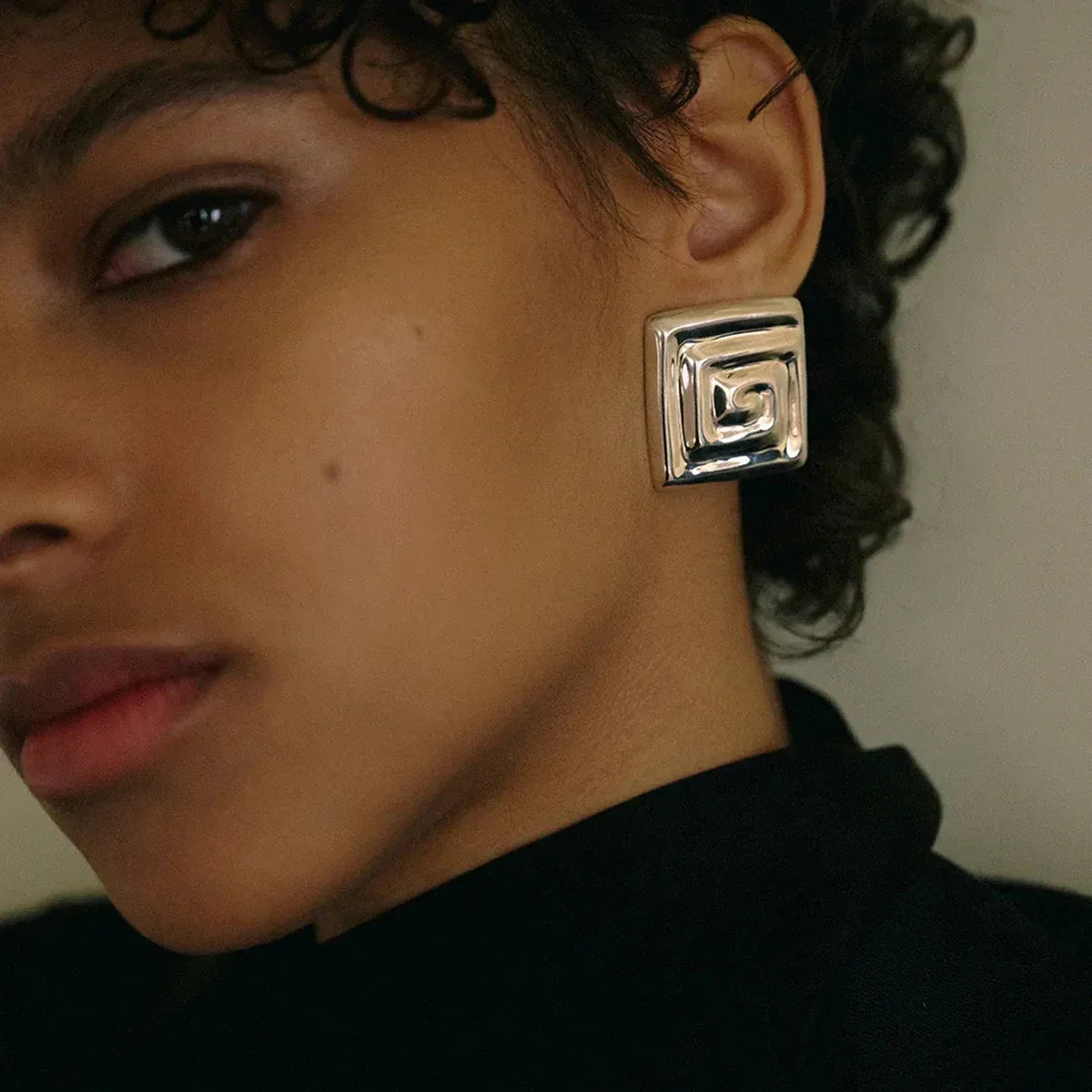 [GALE]Karina Gold Earrings