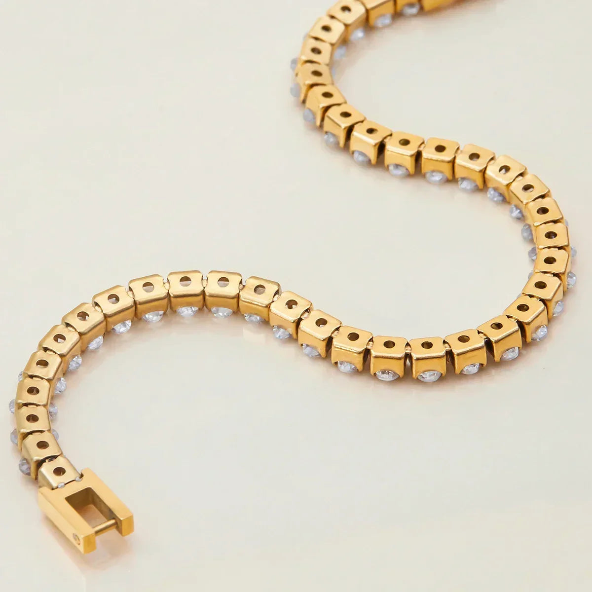 [GALE]Avaria Oval Cut Tennis Bracelet