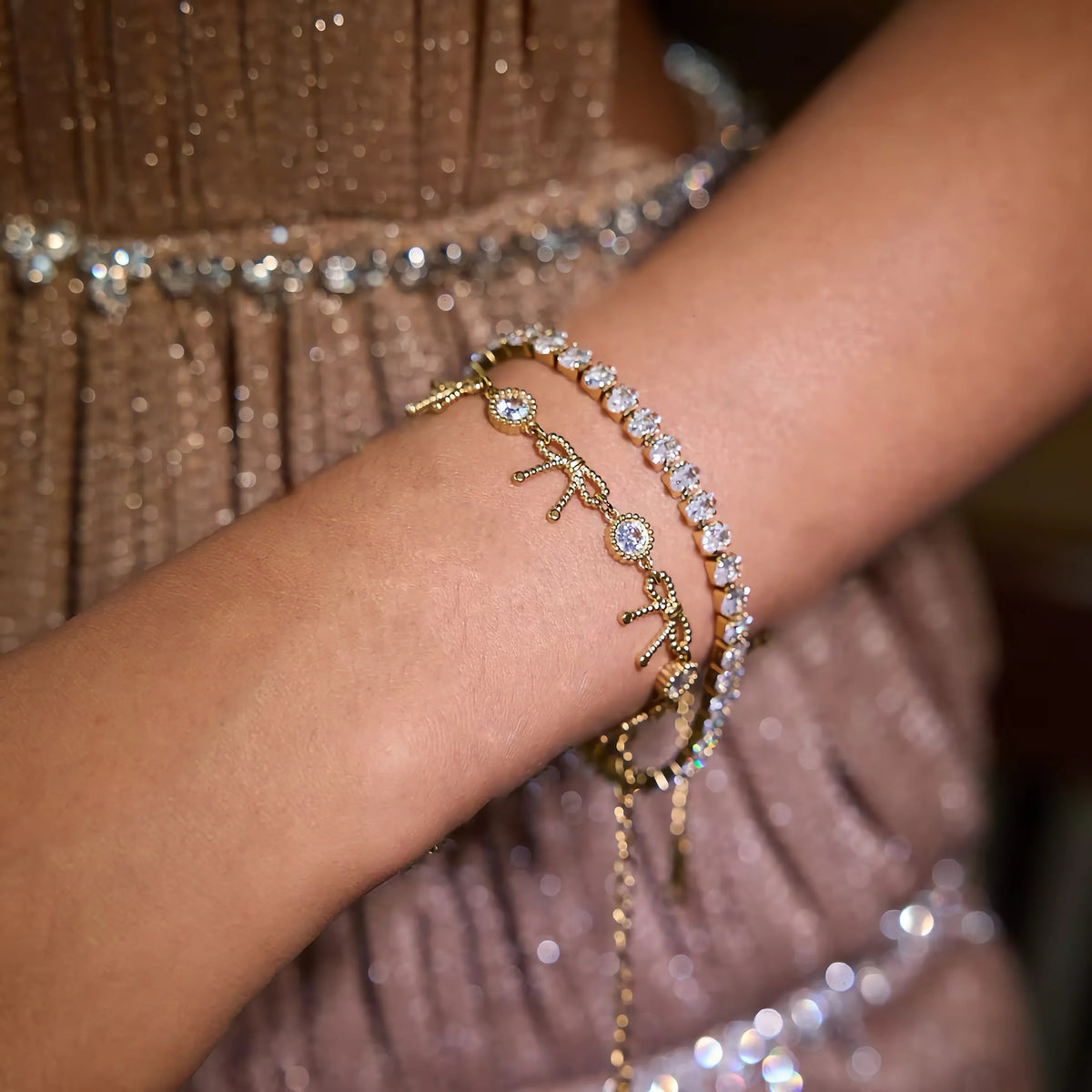 [GALE]Honora Ribbon Knot Diamond Bracelet