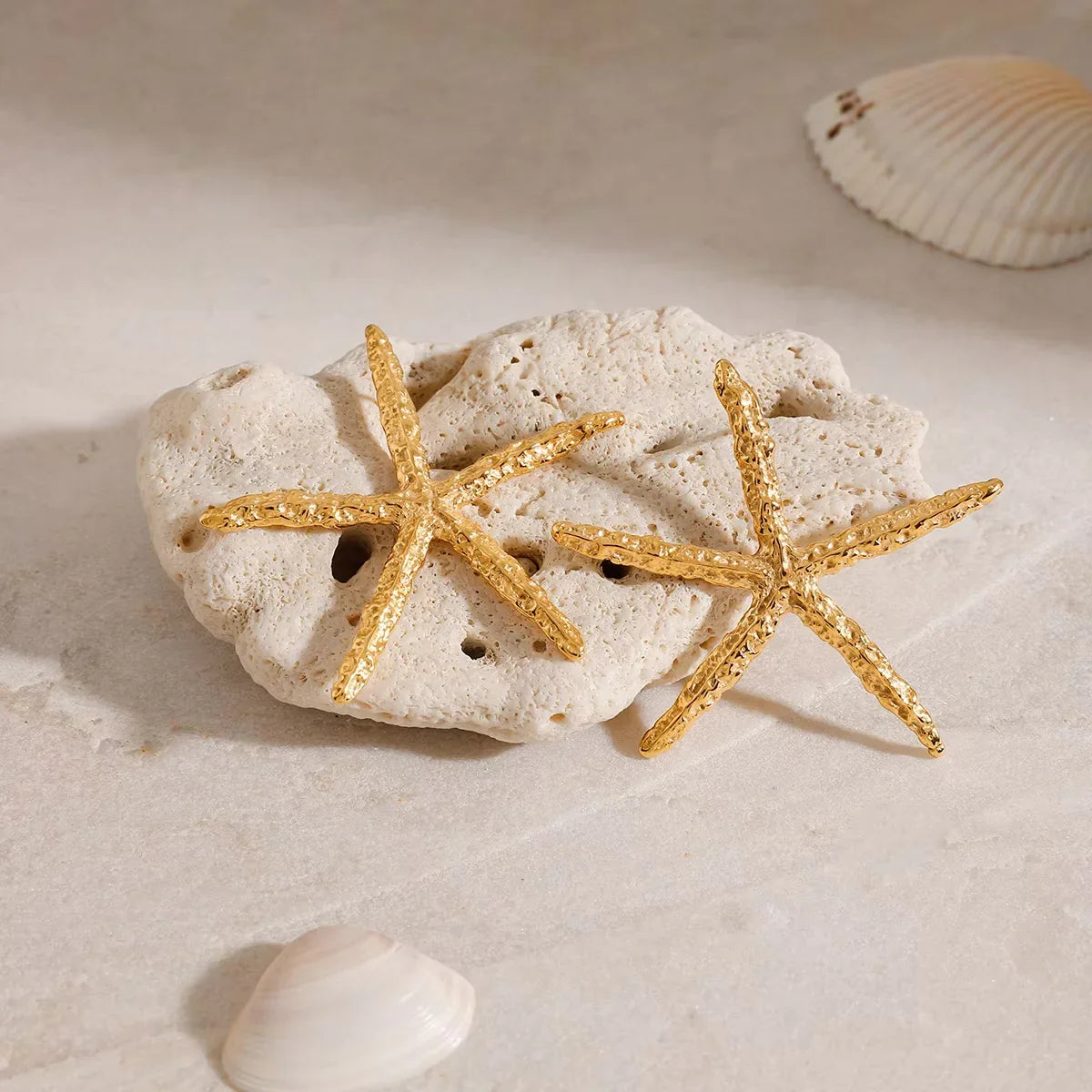 [GALE]Claudia Gold Starfish Earrings