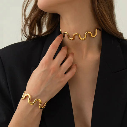 [GALE]Senna Twisted Gold Bangle