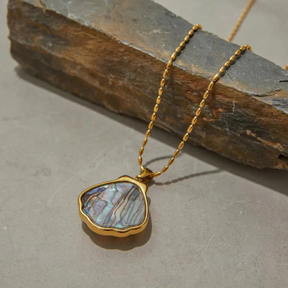 [GALE]Nixie Gold Seashell Pendant