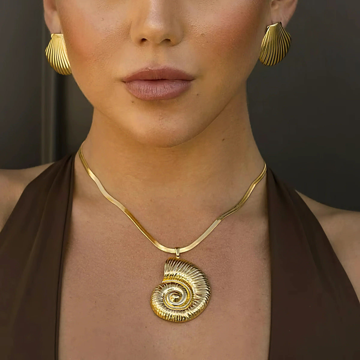 [GALE]Cascadia Nautilus Gold Necklace