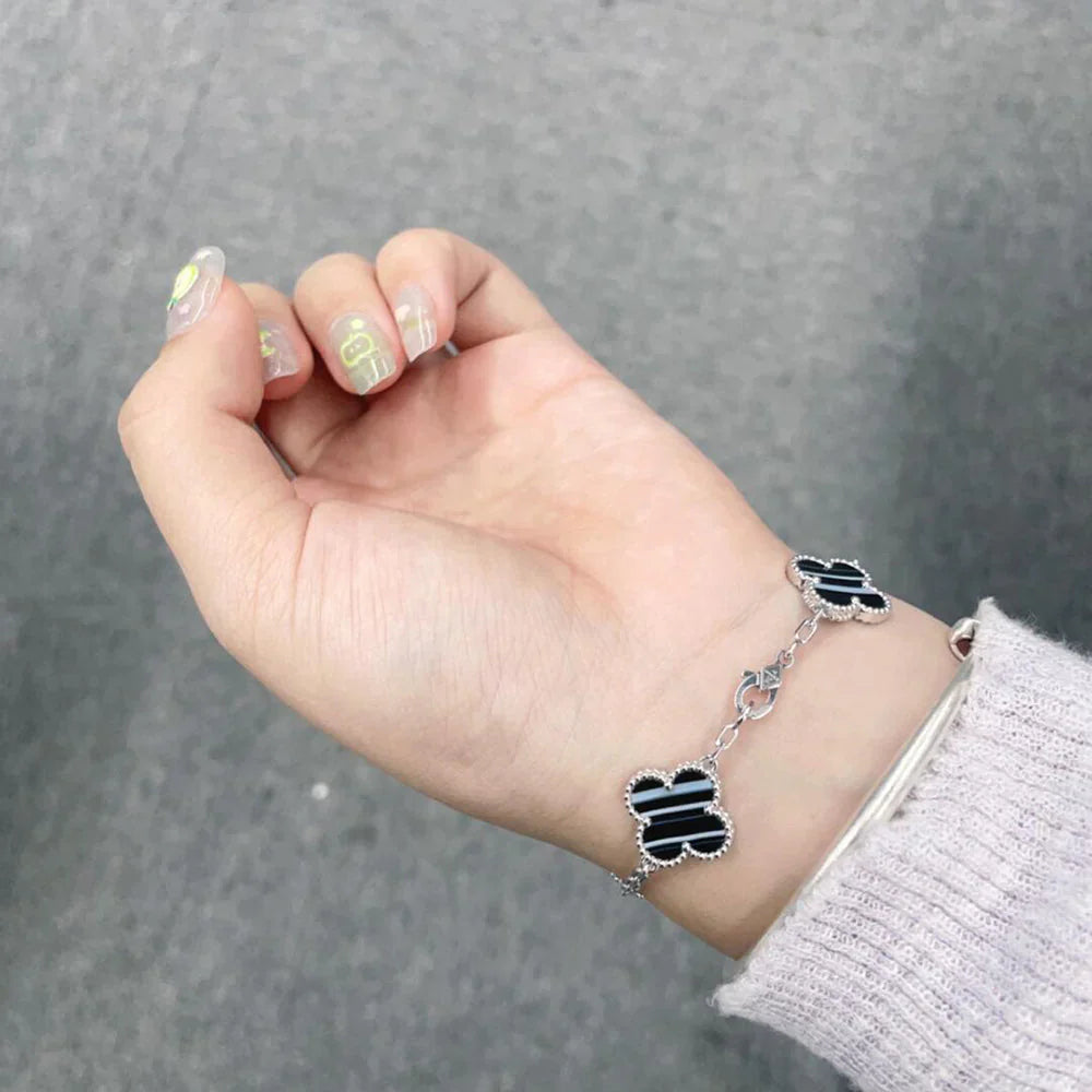 [GALE] CLOVER 5 MOTIF PULSAR STONE BRACELET COLLECTION