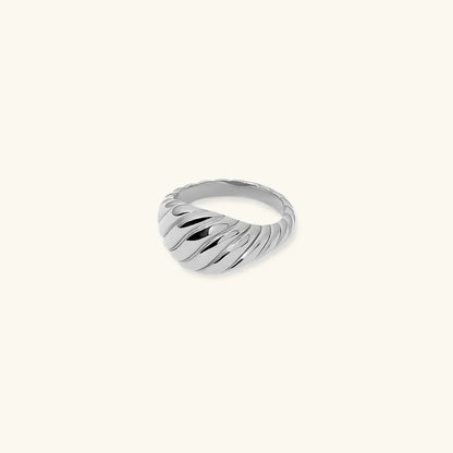 [GALE]Ylenna Gold Croissant Ring