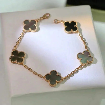 [GALE] CLOVER 5 MOTIF GRAY MOP BRACELET COLLECTION