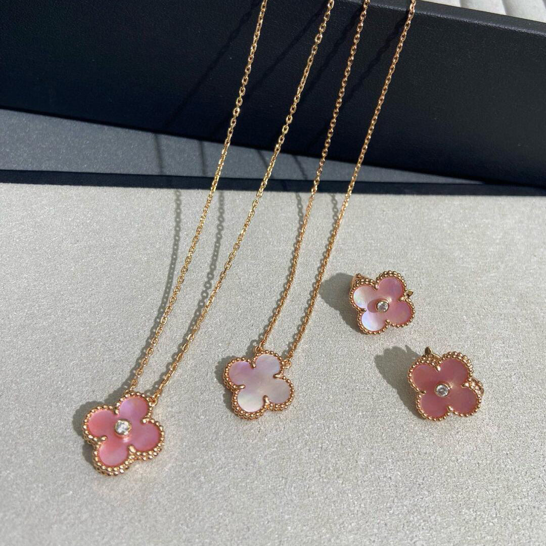 [GALE]CLOVER MEDIUM 1 DIAMOND PINK EARRINGS