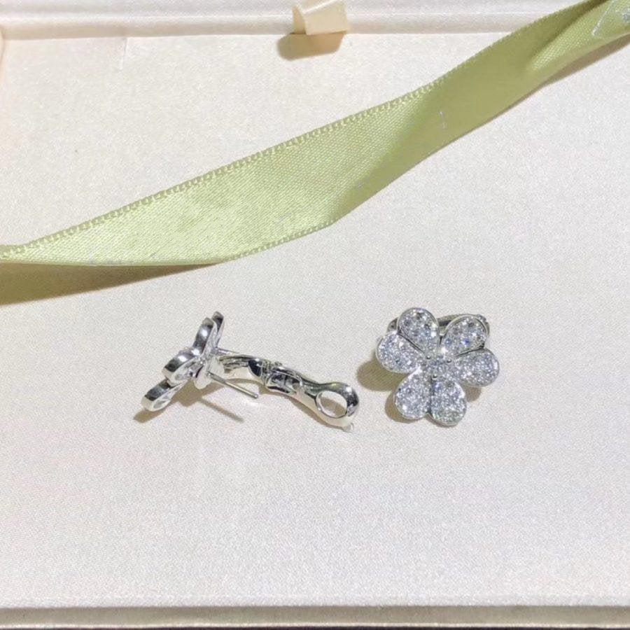 [GALE]FRIVOLE SILBERNE BLUMEN-DIAMANT-OHRRINGE