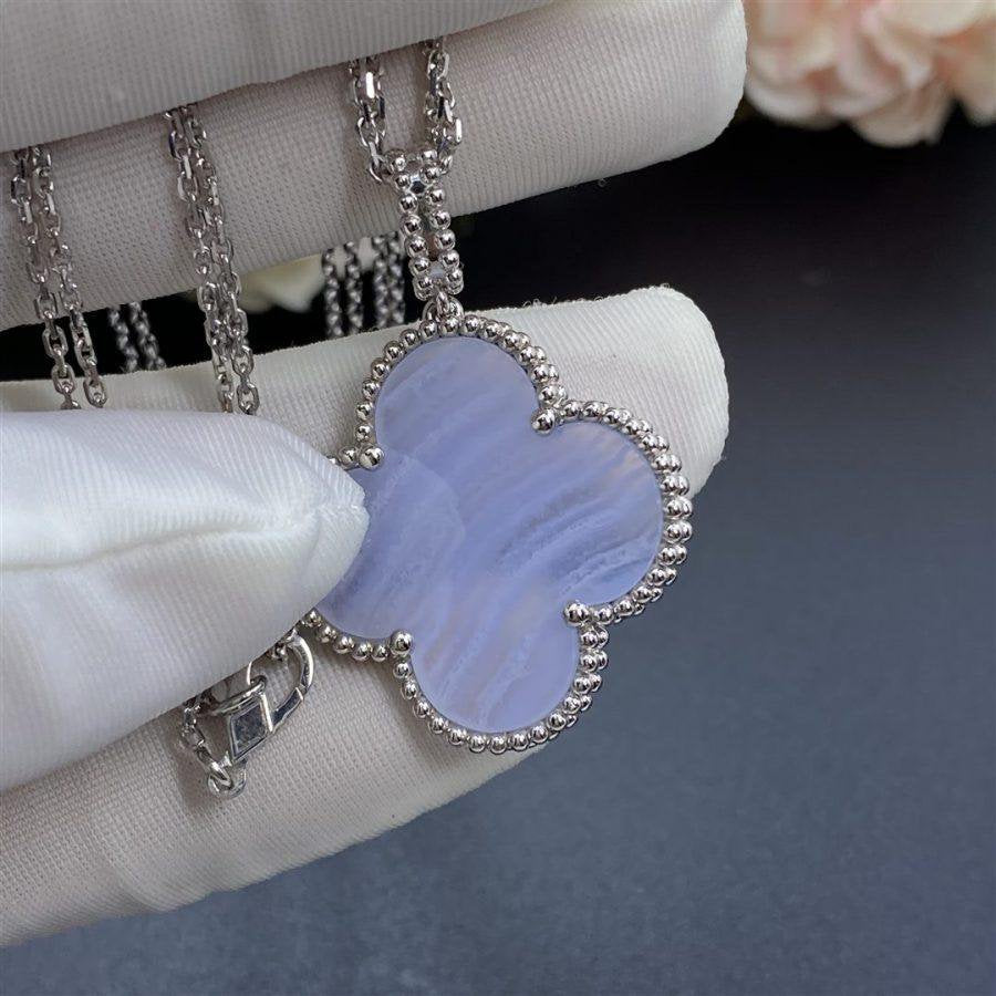 [GALE]CLOVER SILVER CHALCEDONY BIG CLOVER KETTE